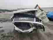 2010 GMC Sierra 1500 Denali z VIN 3GTRKXE29AG122910, wystawiony jako Copart lot #72068604 z przebiegiem 112 571 mil mil oraz Szkoda całkowita • Salvage title. Historia ofert i sprzedaży dostępna na DreamBid. Obrazek 5.