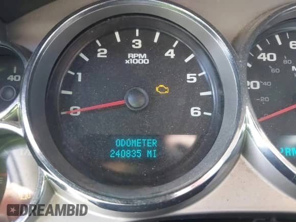 2007 Chevrolet Silverado 1500 1LT with VIN 1GCEC19C57Z507403, listed as a IAAI auction lot 42646577 with 240,835 mi miles and . Bid and sale history available at DreamBid. Image 15.
