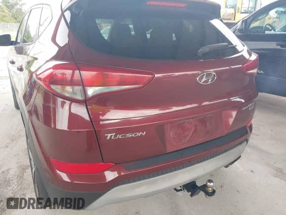 2017 Hyundai Tucson Eco с VIN KM8J3CA22HU271722, выставлен на аукционе IAAI как лот 42668691 с пробегом 91 699 миль миль и . История ставок и продаж доступна на DreamBid. Изображение 18.