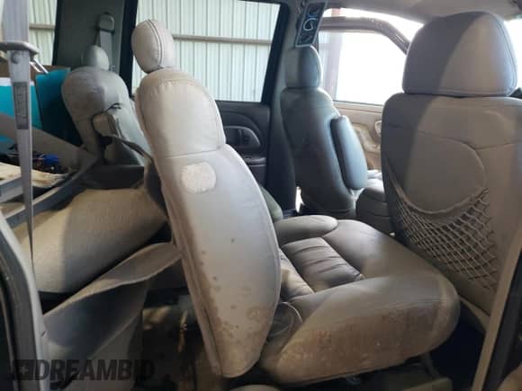 1997 Chevrolet Suburban z VIN 3GNEC16R3VG128803, wystawiony jako Copart lot #86439814 z przebiegiem 132 747 mil mil oraz Czysty tytuł • Clean title. Historia ofert i sprzedaży dostępna na DreamBid. Obrazek 10.