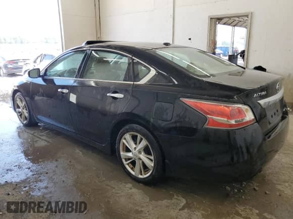 2015 Nissan Altima SV с VIN 1N4AL3AP7FC287424, выставлен на аукционе Copart как лот 69049885 с пробегом Не указан миль и На запчасти • Non repairable. История ставок и продаж доступна на DreamBid. Изображение 2.