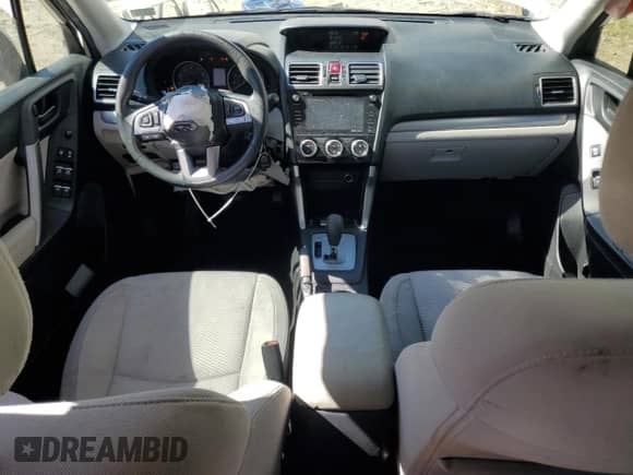 2018 Subaru Forester Premium z VIN JF2SJAEC7JH417599, wystawiony jako Copart lot #85273565 z przebiegiem 89 166 mil mil oraz Szkoda całkowita • Salvage title. Historia ofert i sprzedaży dostępna na DreamBid. Obrazek 8.