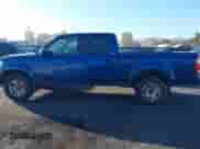 2005 Toyota Tundra Limited с VIN 5TBDT48185S490150, выставлен на аукционе IAAI как лот 43476350 с пробегом 285 794 миль миль и . История ставок и продаж доступна на DreamBid. Изображение 14.