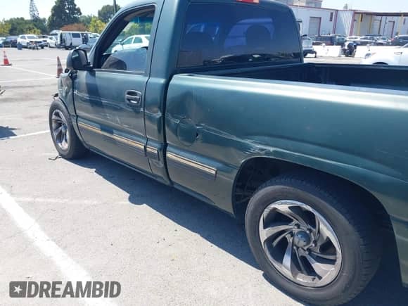 2001 Chevrolet Silverado 1500 с VIN 1GCEC14V61Z203867, выставлен на аукционе IAAI как лот 42615005 с пробегом 193 209 миль миль и . История ставок и продаж доступна на DreamBid. Изображение 12.