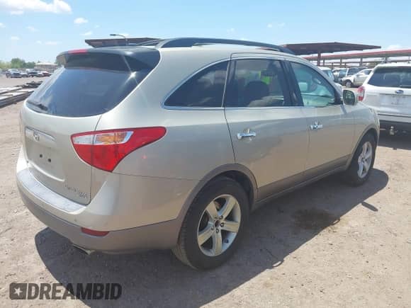 2008 Hyundai Veracruz GLS with VIN KM8NU13CX8U036395, listed as a IAAI auction lot 42779441 with 138,822 mi miles and . Bid and sale history available at DreamBid. Image 4.
