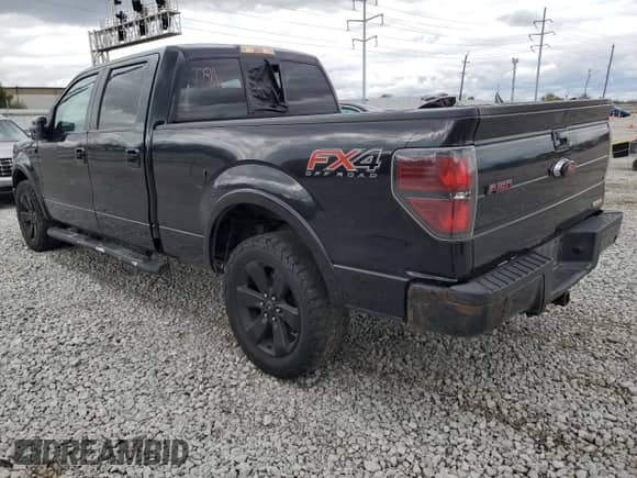 2012 Ford F-150 XL z VIN 1FTFW1ET4CFA37491, wystawiony jako Copart lot #89725685 z przebiegiem 228 596 mil mil oraz Czysty tytuł • Clean title. Historia ofert i sprzedaży dostępna na DreamBid. Obrazek 2.