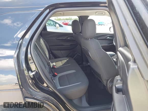 2023 Chevrolet TrailBlazer LT с VIN KL79MPS27PB081108, выставлен на аукционе IAAI как лот 42415511 с пробегом 19 758 миль миль и . История ставок и продаж доступна на DreamBid. Изображение 8.