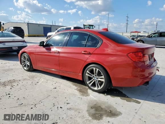 2013 BMW 3 Series 328i z VIN WBA3C1C53DK104457, wystawiony jako Copart lot #81849665 z przebiegiem 133 095 mil mil oraz Szkoda całkowita • Salvage title. Historia ofert i sprzedaży dostępna na DreamBid. Obrazek 1.