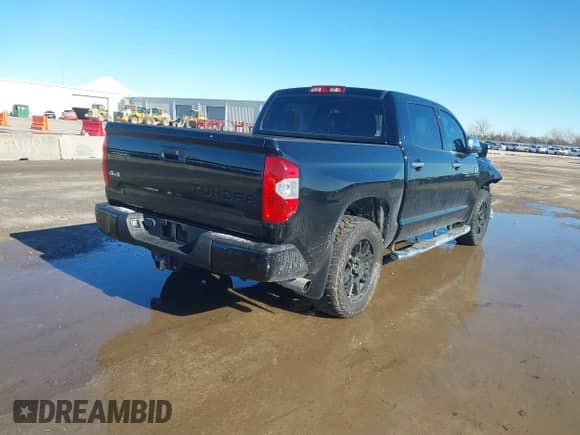 2019 Toyota Tundra SR5 с VIN 5TFAY5F1XKX788189, выставлен на аукционе IAAI как лот 41313276 с пробегом 109 288 миль миль и . История ставок и продаж доступна на DreamBid. Изображение 4.