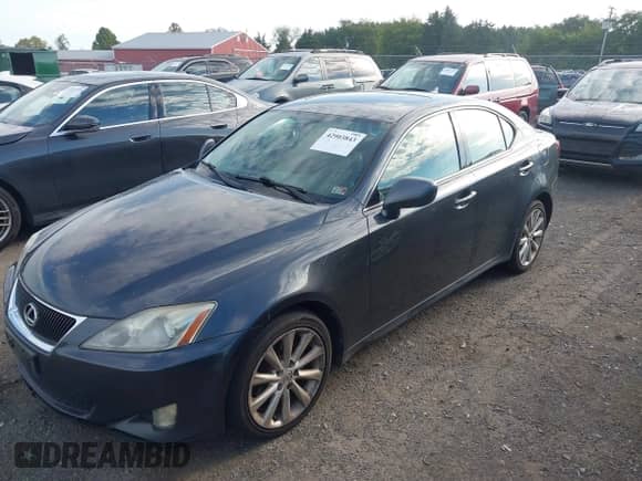 2007 Lexus IS 250 с VIN JTHCK262975012008, выставлен на аукционе IAAI как лот 42903843 с пробегом 274 994 миль миль и . История ставок и продаж доступна на DreamBid. Изображение 2.