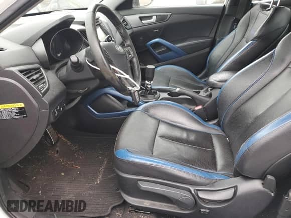 2014 Hyundai Veloster Turbo R-Spec с VIN KMHTC6AE5EU210025, выставлен на аукционе Copart как лот 80488535 с пробегом 149 334 миль миль и Чистый • Clean title. История ставок и продаж доступна на DreamBid. Изображение 7.