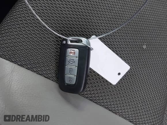 2013 Hyundai Genesis Coupe Premium с VIN KMHHT6KD3DU100214, выставлен на аукционе IAAI как лот 43370396 с пробегом 158 227 миль миль и . История ставок и продаж доступна на DreamBid. Изображение 11.