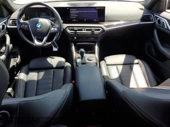 2022 BMW i4 eDrive40 with VIN WBY73AW05NFN10284, listed as a Copart auction lot 57851335 with 22,431 mi miles and Salvage title. Bid and sale history available at DreamBid. Image 8.