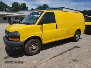 2020 Chevrolet Express Cargo с VIN 1GCWGAFP2L1225311, выставлен на аукционе Copart как лот 67406355 с пробегом 87 493 миль миль и Чистый • Clean title. История ставок и продаж доступна на DreamBid. Изображение 1.
