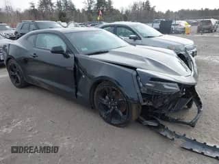 2024 Chevrolet Camaro 1LT с VIN 1G1FB1RS4R0121599, выставлен на аукционе IAAI как лот 41263809 с пробегом 22 413 миль миль и . История ставок и продаж доступна на DreamBid. Изображение 1.