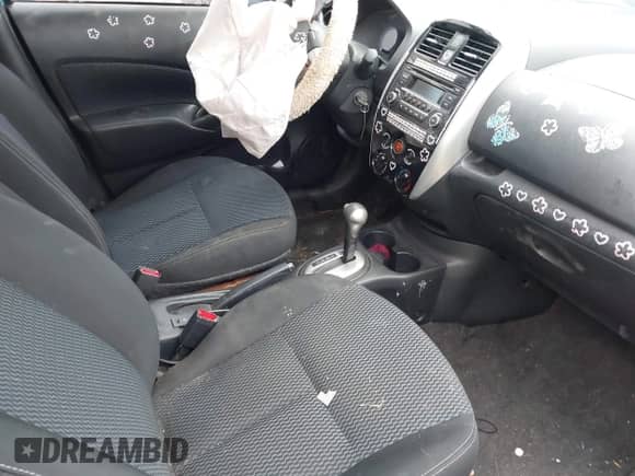 2015 Nissan Note S с VIN 3N1CE2CP1FL414986, выставлен на аукционе IAAI как лот 43321719 с пробегом 219 340 миль миль и . История ставок и продаж доступна на DreamBid. Изображение 5.