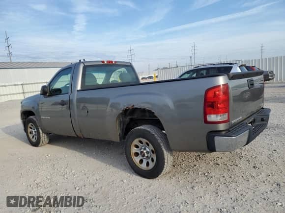 2007 GMC Sierra 1500 Work Truck z VIN 1GTEC14XX7Z615462, wystawiony jako Copart lot #81024545 z przebiegiem 201 148 mil mil oraz Czysty tytuł • Clean title. Historia ofert i sprzedaży dostępna na DreamBid. Obrazek 2.
