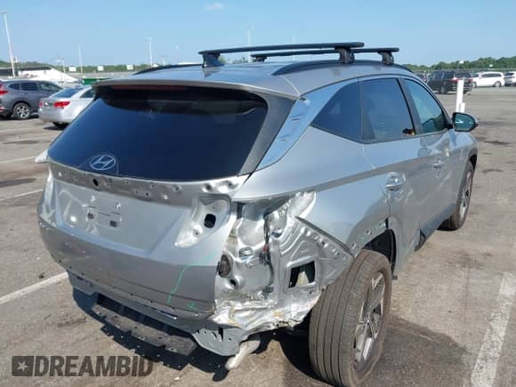 2024 Hyundai Tucson SEL with VIN 5NMJFCDE9RH331165, listed as a IAAI auction lot 42953944 with 15,821 mi miles and . Bid and sale history available at DreamBid. Image 4.