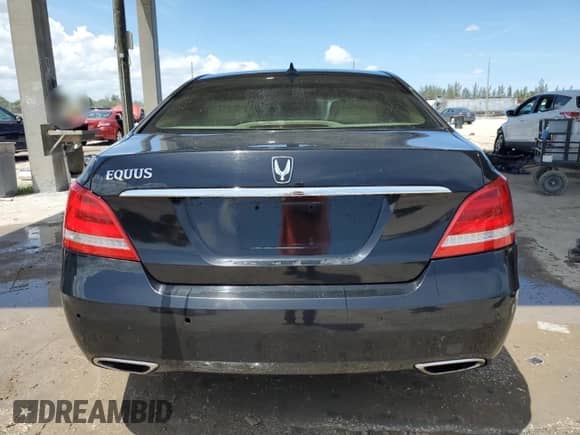 2016 Hyundai Equus Signature z VIN KMHGH4JH0GU101962, wystawiony jako Copart lot #69096865 z przebiegiem 94 655 mil mil oraz Czysty tytuł • Clean title. Historia ofert i sprzedaży dostępna na DreamBid. Obrazek 6.