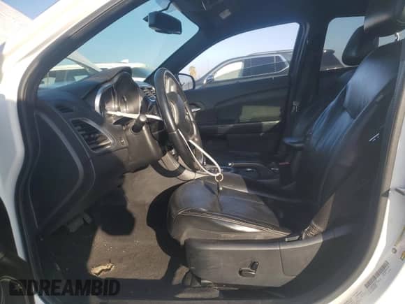 2014 Dodge Avenger SXT с VIN 1C3CDZCG0EN217335, выставлен на аукционе Copart как лот 83809994 с пробегом 122 721 миль миль и Списание • Salvage title. История ставок и продаж доступна на DreamBid. Изображение 7.