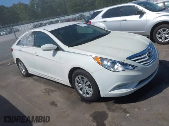2012 Hyundai Sonata GLS with VIN 5NPEB4AC4CH330540, listed as a IAAI auction lot 43184303 with 290,826 mi miles and . Bid and sale history available at DreamBid. Image 1.