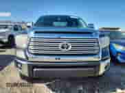 2014 Toyota Tundra Limited z VIN 5TFHY5F11EX349725, wystawiony jako Copart lot #85866175 z przebiegiem 77 583 mil mil oraz Szkoda całkowita • Salvage title. Historia ofert i sprzedaży dostępna na DreamBid. Obrazek 5.