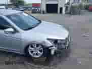 2012 Honda Accord LX Premium с VIN 1HGCP2F43CA179245, выставлен на аукционе IAAI как лот 42924518 с пробегом 108 740 миль миль и . История ставок и продаж доступна на DreamBid. Изображение 6.