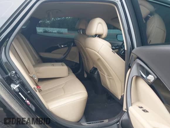 2015 Hyundai Azera z VIN KMHFG4JG6FA474283, wystawiony jako IAAI lot #43115461 z przebiegiem 101 378 mil mil oraz . Historia ofert i sprzedaży dostępna na DreamBid. Obrazek 8.