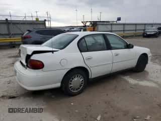 2004 Chevrolet Malibu Classic z VIN 1G1ND52F84M513299, wystawiony jako Copart lot #86102564 z przebiegiem 285 062 mil mil oraz Nie do naprawy • Non repairable. Historia ofert i sprzedaży dostępna na DreamBid. Obrazek 3.