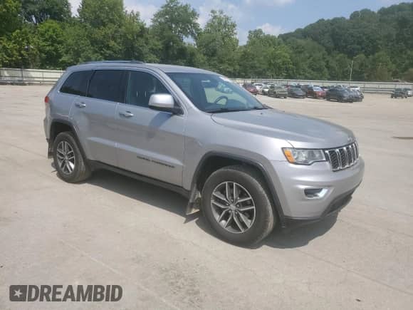 2018 Jeep Grand Cherokee Laredo with VIN 1C4RJFAG9JC376182, listed as a Copart auction lot 68330195 with 89,608 mi miles and Salvage title. Bid and sale history available at DreamBid. Image 4.