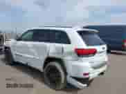 2021 Jeep Grand Cherokee Laredo E z VIN 1C4RJFAGXMC516180, wystawiony jako IAAI lot #41965710 z przebiegiem 47 797 mil mil oraz . Historia ofert i sprzedaży dostępna na DreamBid. Obrazek 3.