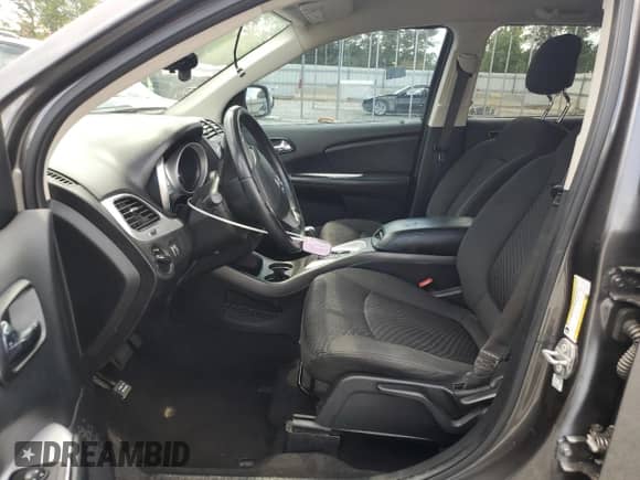 2018 Dodge Journey SE z VIN 3C4PDCAB5JT529517, wystawiony jako Copart lot #67180345 z przebiegiem 160 404 mil mil oraz Szkoda całkowita • Salvage title. Historia ofert i sprzedaży dostępna na DreamBid. Obrazek 7.