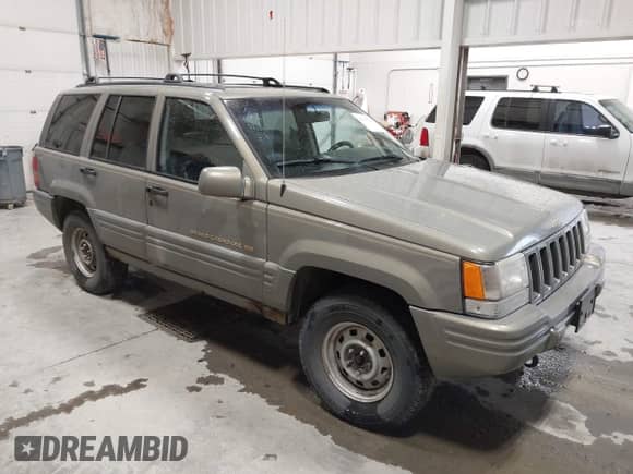 1998 Jeep Grand Cherokee Limited с VIN 1J4GZ78Y9WC349876, выставлен на аукционе IAAI как лот 42896068 с пробегом 197 475 миль миль и . История ставок и продаж доступна на DreamBid. Изображение 1.