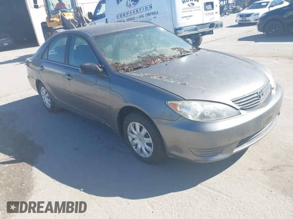 2006 Toyota Camry STD с VIN 4T1BE32K26U658085, выставлен на аукционе IAAI как лот 43090576 с пробегом 221 386 миль миль и . История ставок и продаж доступна на DreamBid. Изображение 1.