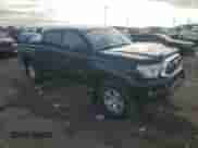 2013 Toyota Tacoma z VIN 3TMLU4EN5DM130744, wystawiony jako Copart lot #82582685 z przebiegiem 155 676 mil mil oraz Czysty tytuł • Clean title. Historia ofert i sprzedaży dostępna na DreamBid. Obrazek 4.