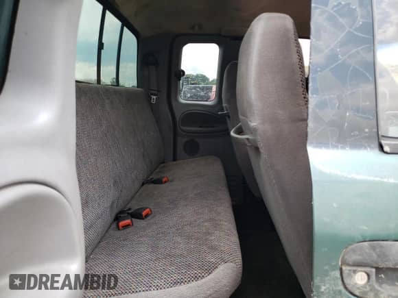 2000 Dodge 2500 с VIN 3B7KF2368YG133289, выставлен на аукционе Copart как лот 60199325 с пробегом 342 985 миль миль и Списание • Salvage title. История ставок и продаж доступна на DreamBid. Изображение 10.