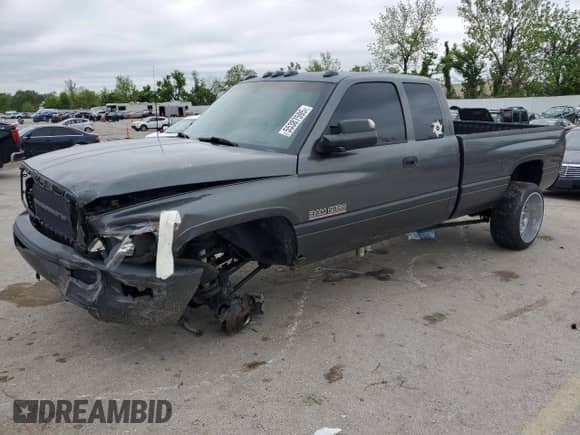 1998 Dodge 2500 with VIN 1B7KF2365WJ237685, listed as a Copart auction lot 55387595 with Not provided miles and Salvage title. Bid and sale history available at DreamBid. Image 1.