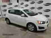 2014 Chevrolet Sonic LS с VIN 1G1JA6SHXE4223842, выставлен на аукционе Copart как лот 62148515 с пробегом 165 477 миль миль и Чистый • Clean title. История ставок и продаж доступна на DreamBid. Изображение 4.