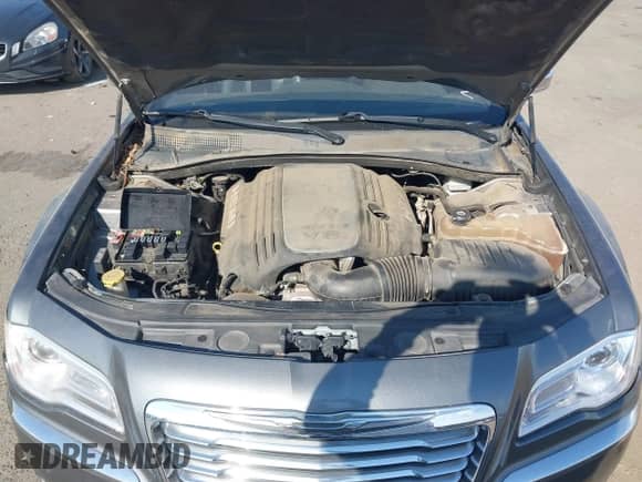 2011 Chrysler 300 C с VIN 2C3CA6CT4BH559296, выставлен на аукционе IAAI как лот 43086400 с пробегом 155 774 миль миль и . История ставок и продаж доступна на DreamBid. Изображение 10.