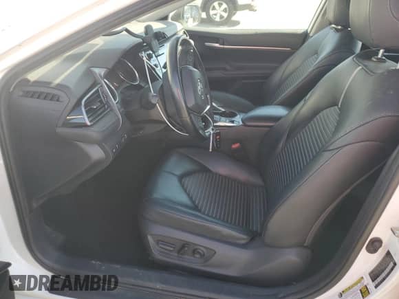 2019 Toyota Camry Hybrid SE с VIN 4T1B21HKXKU520194, выставлен на аукционе Copart как лот 86868045 с пробегом 100 431 миль миль и Списание • Salvage title. История ставок и продаж доступна на DreamBid. Изображение 7.