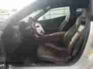 2014 Chevrolet Corvette Z51 3LT z VIN 1G1YM2D71E5100170, wystawiony jako Copart lot #69983954 z przebiegiem 48 803 mil mil oraz Szkoda całkowita • Salvage title. Historia ofert i sprzedaży dostępna na DreamBid. Obrazek 7.