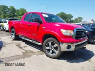 2012 Toyota Tundra z VIN 5TFRY5F16CX121754, wystawiony jako IAAI lot #42626436 z przebiegiem 199 343 mil mil oraz . Historia ofert i sprzedaży dostępna na DreamBid. Obrazek 1.