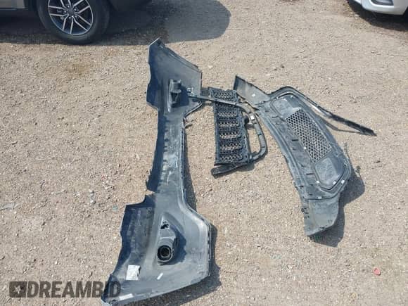 2021 Jeep Grand Cherokee Limited X with VIN 1C4RJEBG4MC679383, listed as a IAAI auction lot 42382123 with 76,544 mi miles and . Bid and sale history available at DreamBid. Image 12.