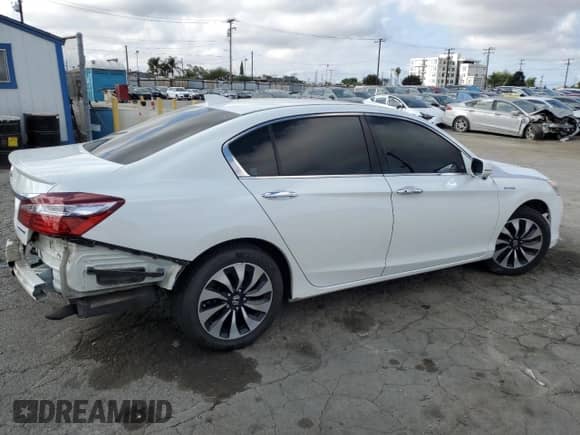 2017 Honda Accord EX-L with VIN JHMCR6F52HC026651, listed as a Copart auction lot 81924985 with Not provided miles and Clean title. Bid and sale history available at DreamBid. Image 3.