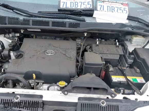 2015 Toyota Sienna LE z VIN 5TDKK3DC8FS596022, wystawiony jako IAAI lot #43447955 z przebiegiem 81 034 mil mil oraz . Historia ofert i sprzedaży dostępna na DreamBid. Obrazek 10.