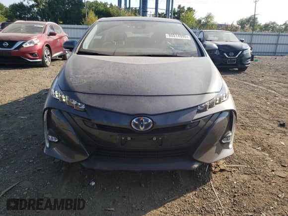 2018 Toyota Prius Plus with VIN JTDKARFP1J3100462, listed as a Copart auction lot 80514995 with 70,669 mi miles and Salvage title. Bid and sale history available at DreamBid. Image 5.