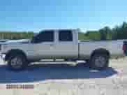 2011 Ford F-250 XL с VIN 1FT7W2BT6BEB70109, выставлен на аукционе IAAI как лот 43425395 с пробегом 525 919 миль миль и . История ставок и продаж доступна на DreamBid. Изображение 14.