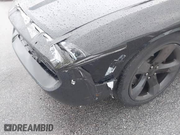 2013 Dodge Challenger R/T с VIN 2C3CDYBT5DH614393, выставлен на аукционе IAAI как лот 42855411 с пробегом 156 283 миль миль и . История ставок и продаж доступна на DreamBid. Изображение 17.