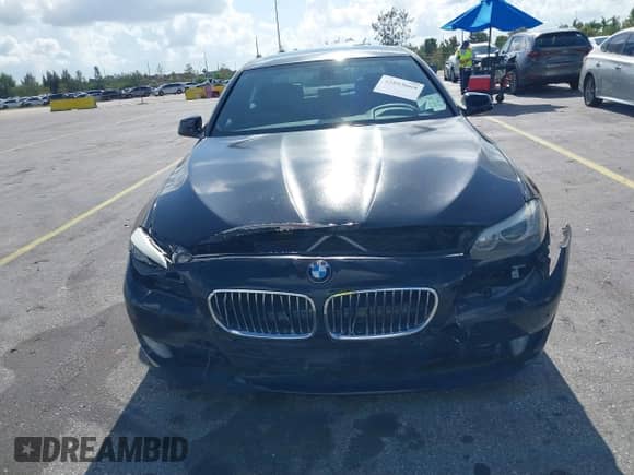 2012 BMW 5 Series 535i с VIN WBAFR7C57CC811410, выставлен на аукционе IAAI как лот 42893669 с пробегом 88 554 миль миль и . История ставок и продаж доступна на DreamBid. Изображение 12.