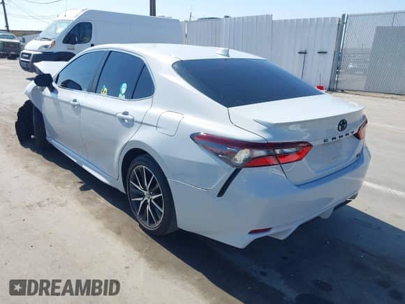 2023 Toyota Camry SE с VIN 4T1T11AK5PU114106, выставлен на аукционе IAAI как лот 42479046 с пробегом 25 073 миль миль и . История ставок и продаж доступна на DreamBid. Изображение 3.